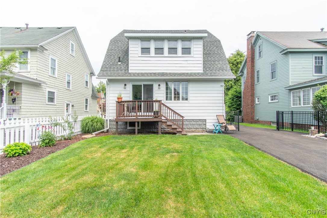 425 Brattle Road Syracuse, NY 13203 - Photo 41 of 46