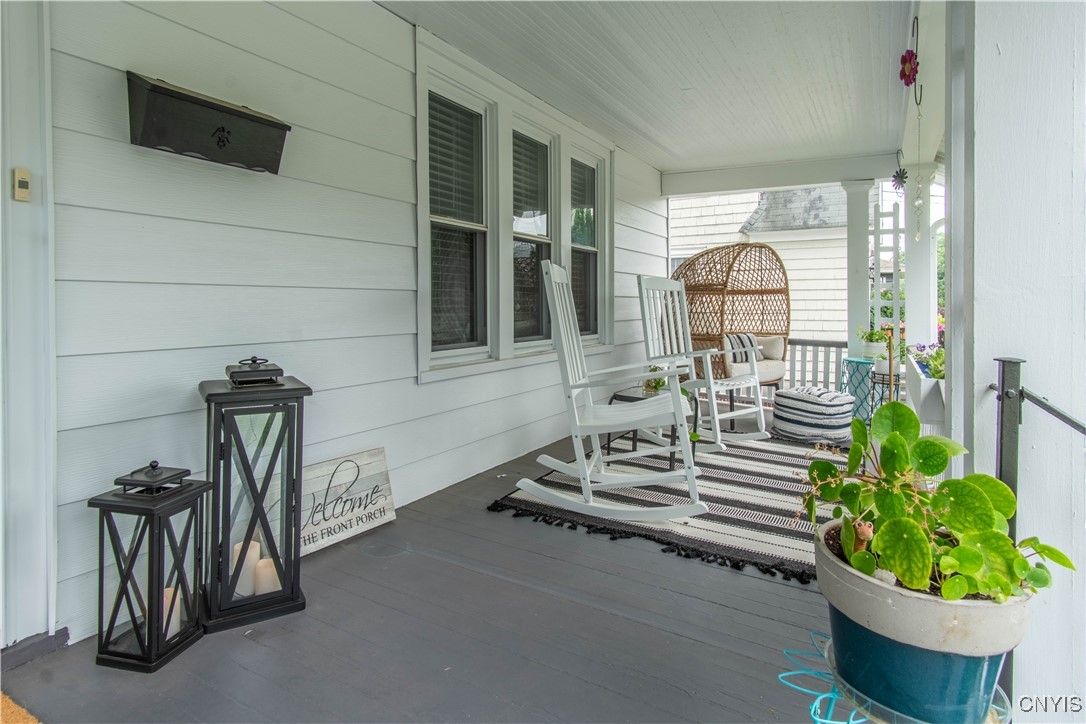 425 Brattle Road Syracuse, NY 13203 - Photo 6 of 46