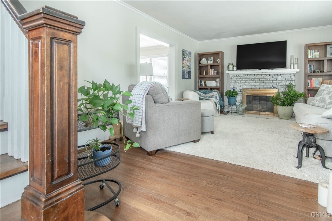 425 Brattle Road Syracuse, NY 13203 - Photo 7 of 46