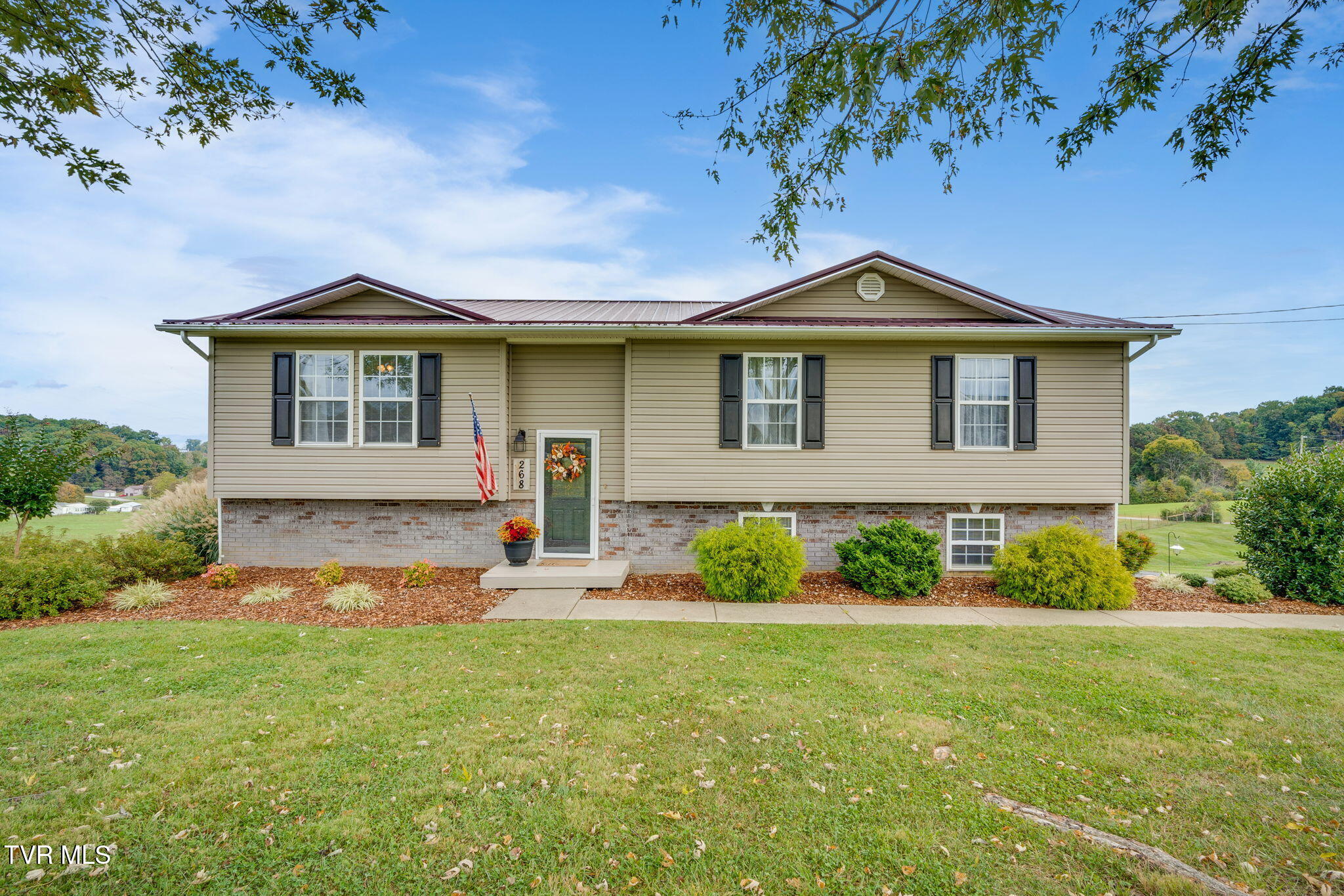 268 Eastern Star Road Kingsport, TN 37663 - Photo 1 of 41 001