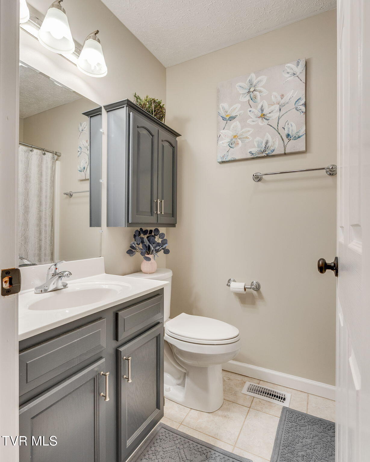 268 Eastern Star Road Kingsport, TN 37663 - Photo 17 of 41 015