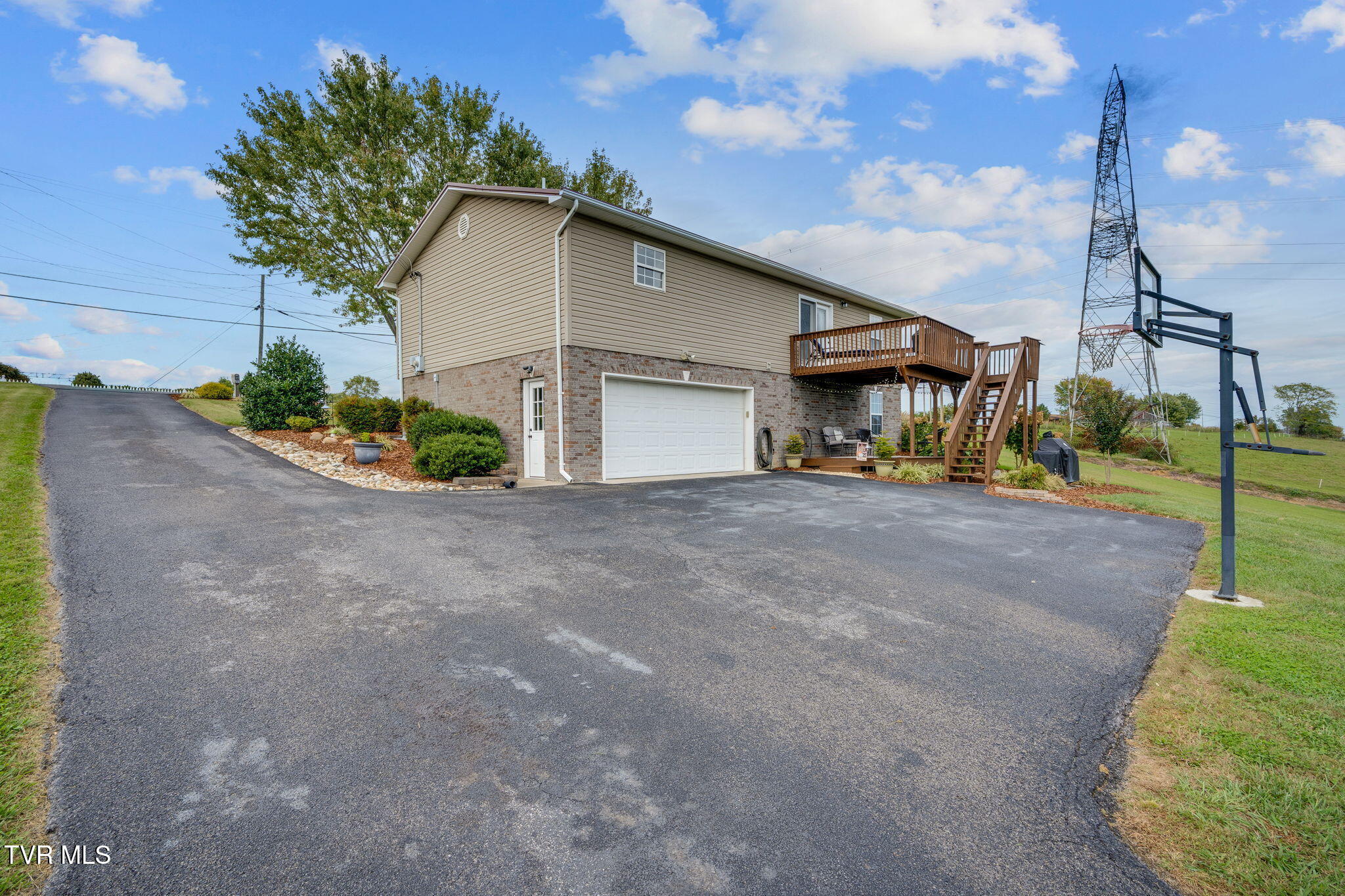 268 Eastern Star Road Kingsport, TN 37663 - Photo 32 of 41 031