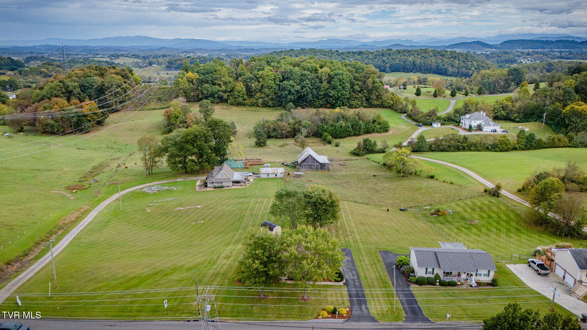 268 Eastern Star Road Kingsport, TN 37663 - Photo 4 of 41 102