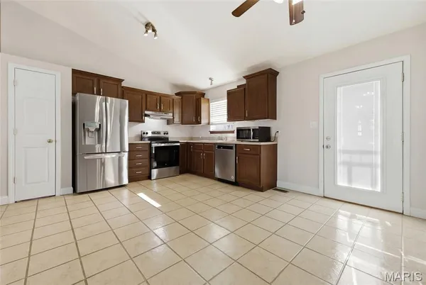 $247,500 | 111 Joe D Drive, Jonesburg, MO 63351