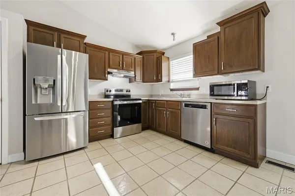$247,500 | 111 Joe D Drive, Jonesburg, MO 63351