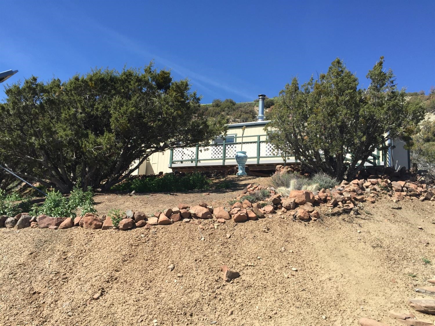 23257 Trinity Trail Tehachapi, CA 93561 - Photo 3 of 26 Gallery Image 3