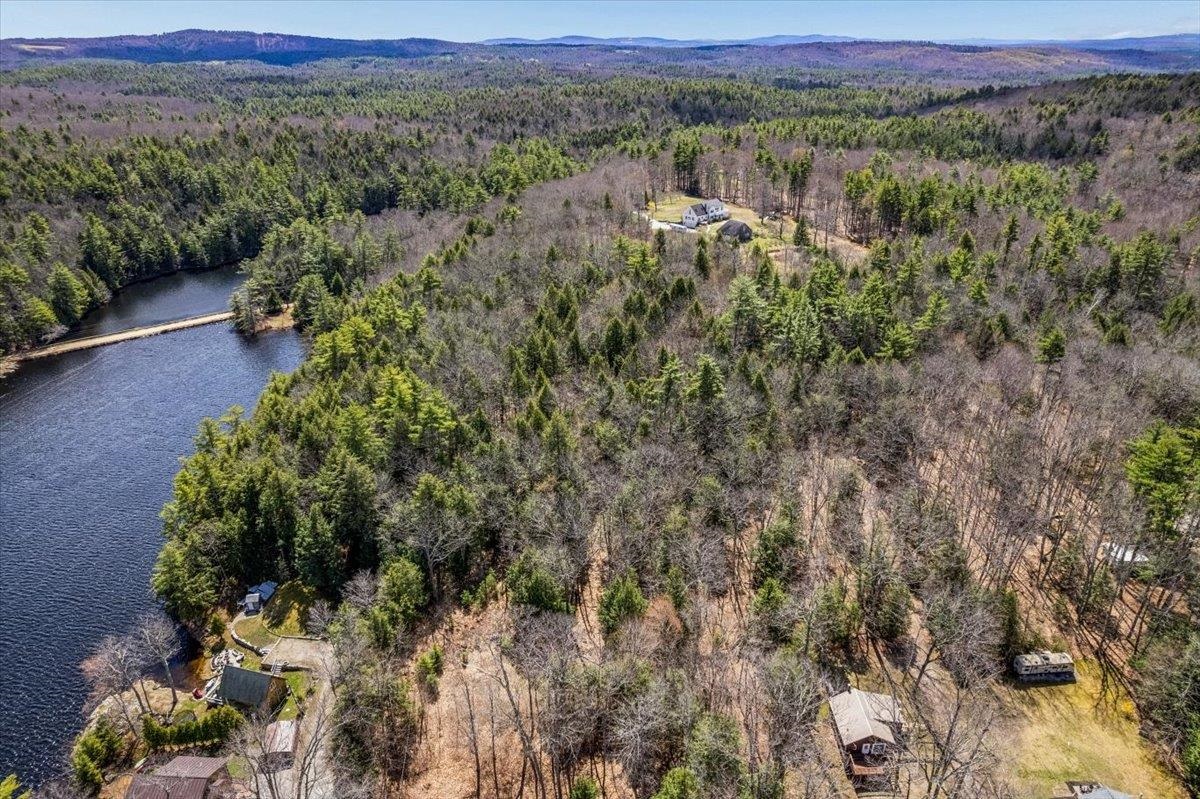 29 Pocumtuck Way Gilmanton, NH 03237 - Photo 3 of 12