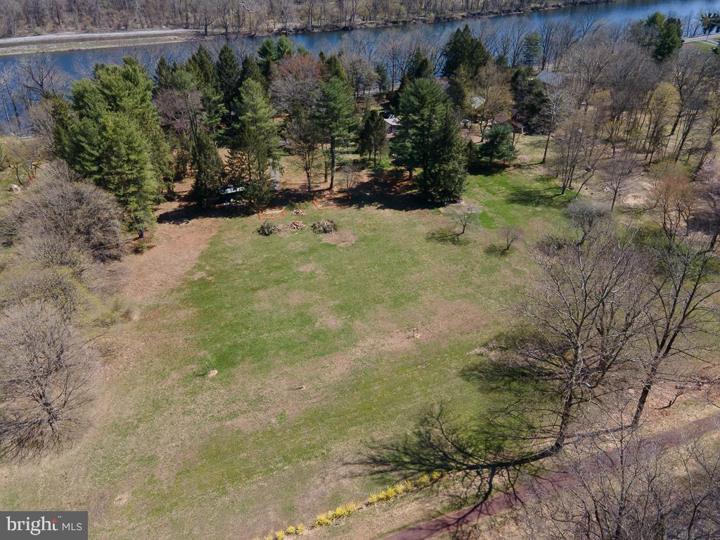 1249 River Road Upper Black Eddy, PA 18972 - Photo 2 of 62 Gallery Image 2