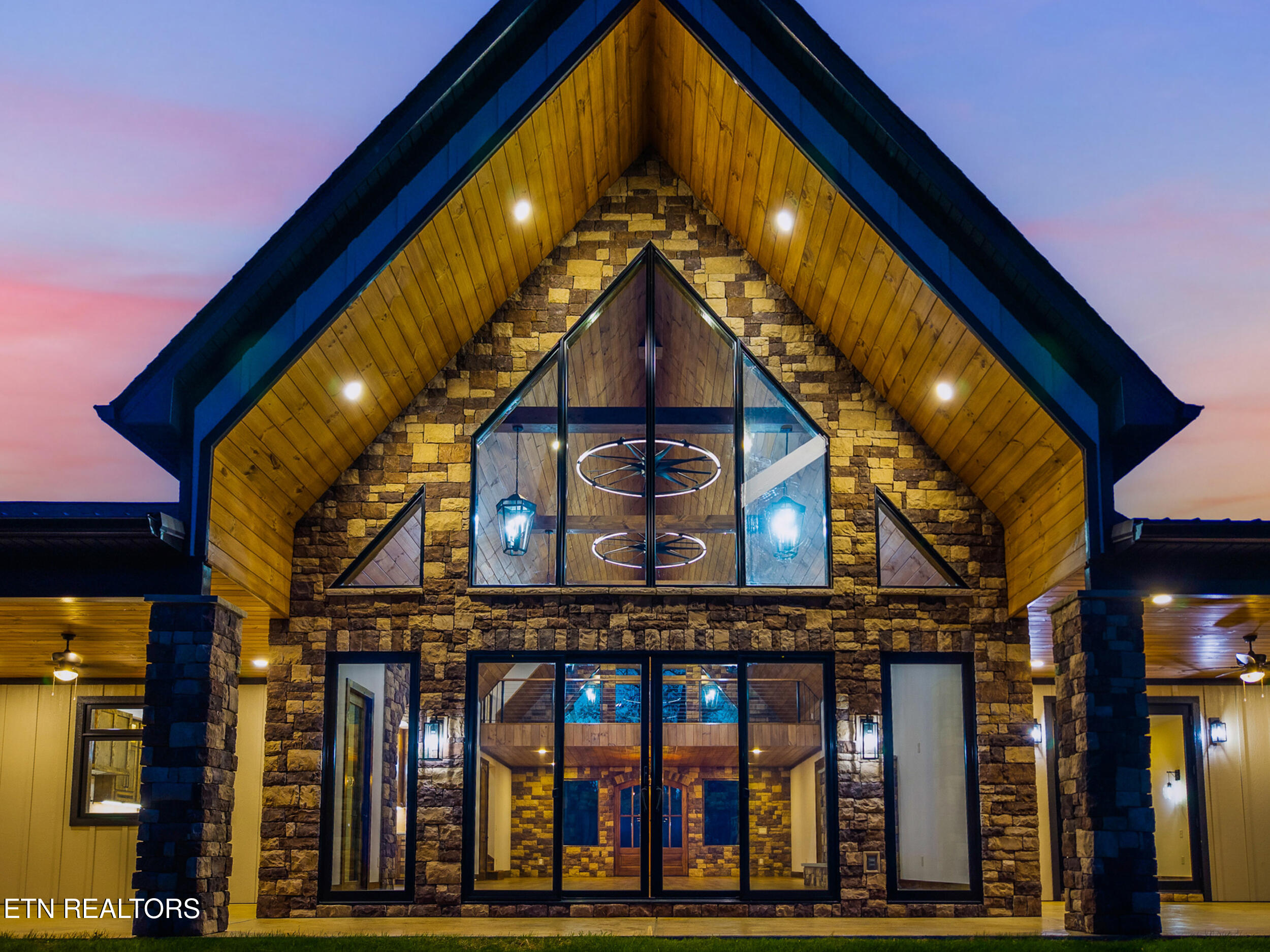 411 Meadow Road Greenback, TN 37742 - Photo 7 of 56 26_27_411_meadow_rd_0196