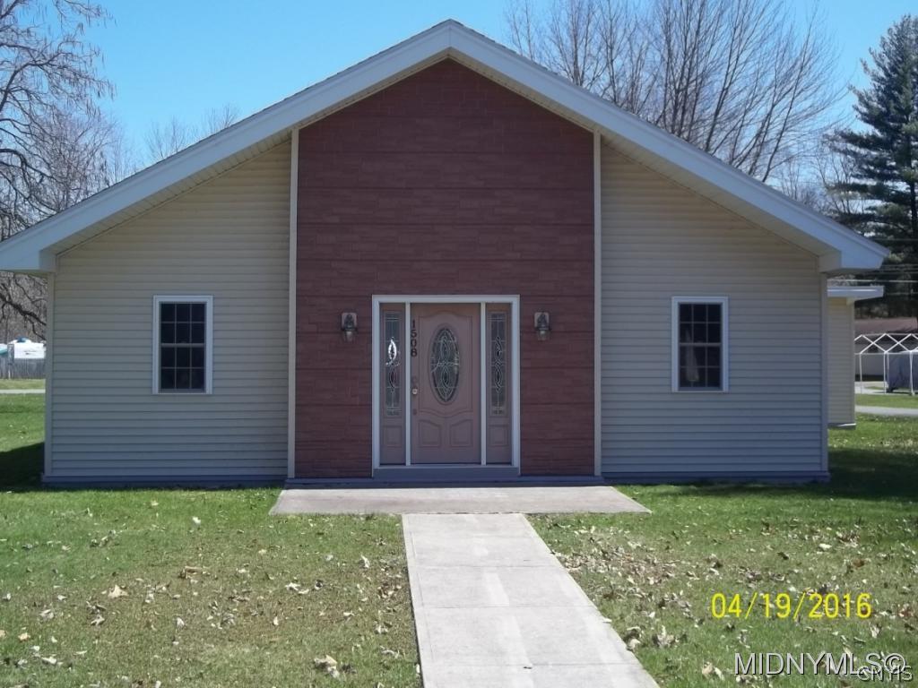 1508 Vienna Road Sylvan Beach, NY 13157 - Photo 1 of 14