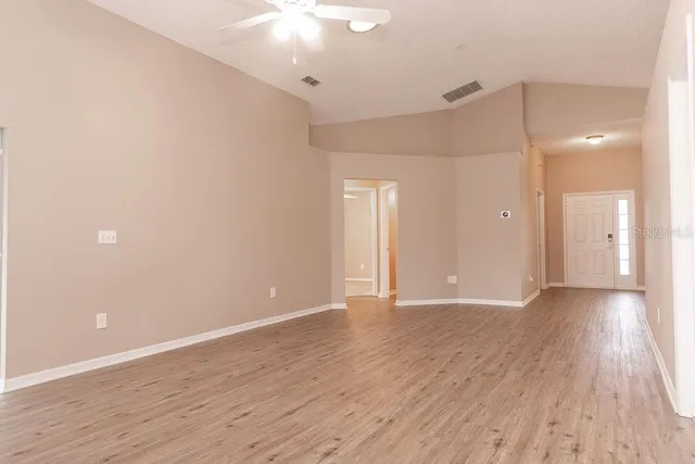 $1,925 | 565 Blue Water Avenue, Orange City, FL 32763