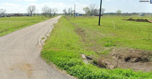 $108,000 | 5105 Big Bend Lane, Boling, TX 77420