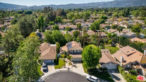 $1,100,000 | 23604 Real Court, Valencia, CA 91355