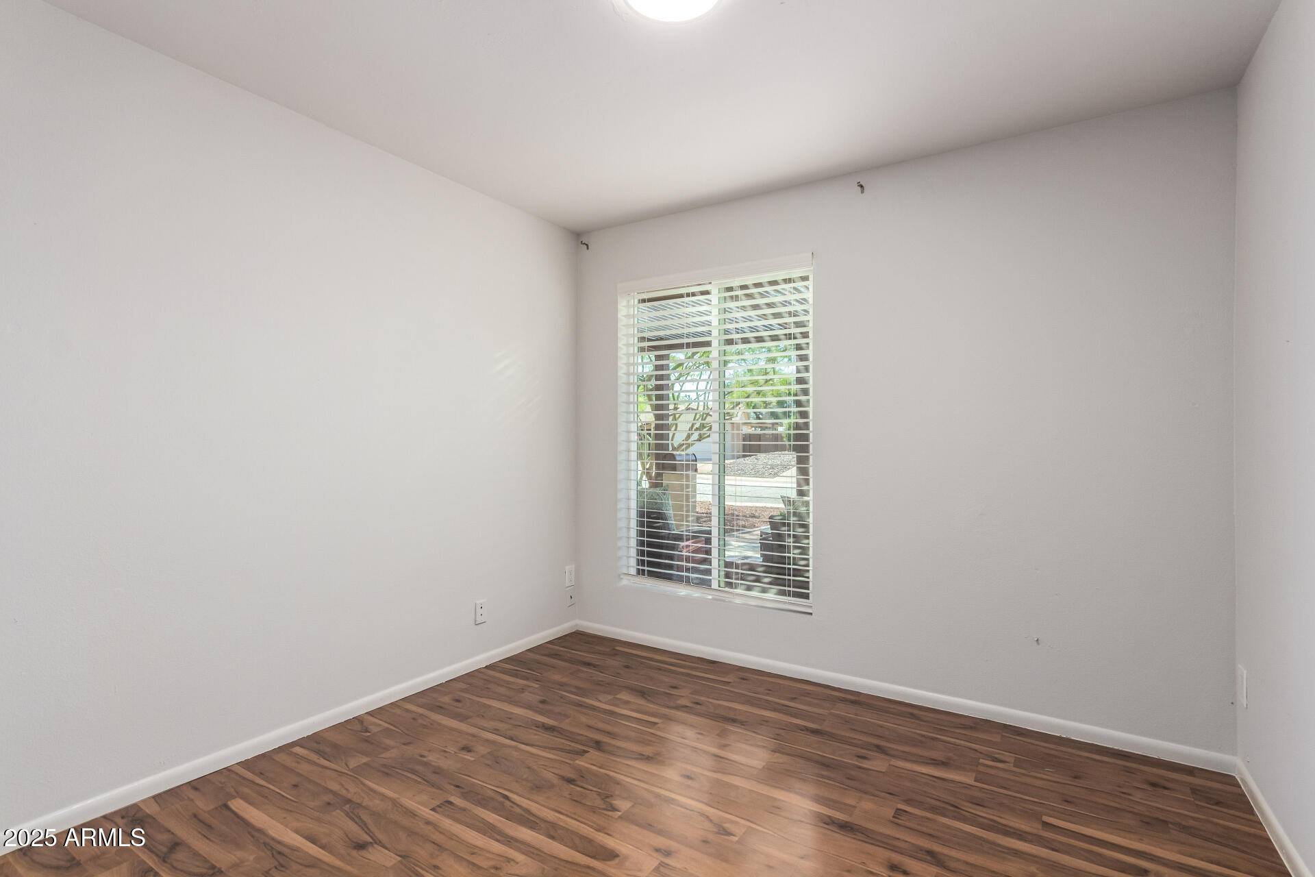 2432 East Cochise Road Phoenix, AZ 85028 - Photo 23 of 33 30 - Cochise