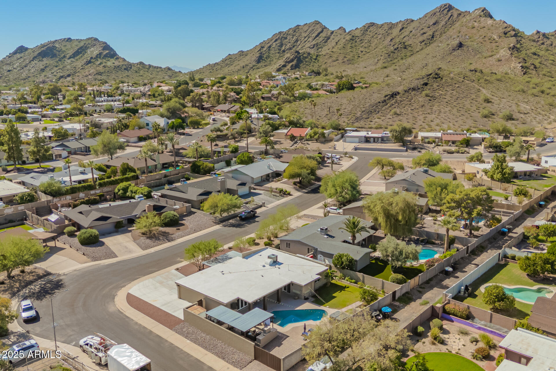 2432 East Cochise Road Phoenix, AZ 85028 - Photo 31 of 33 08 - Cochise Drone
