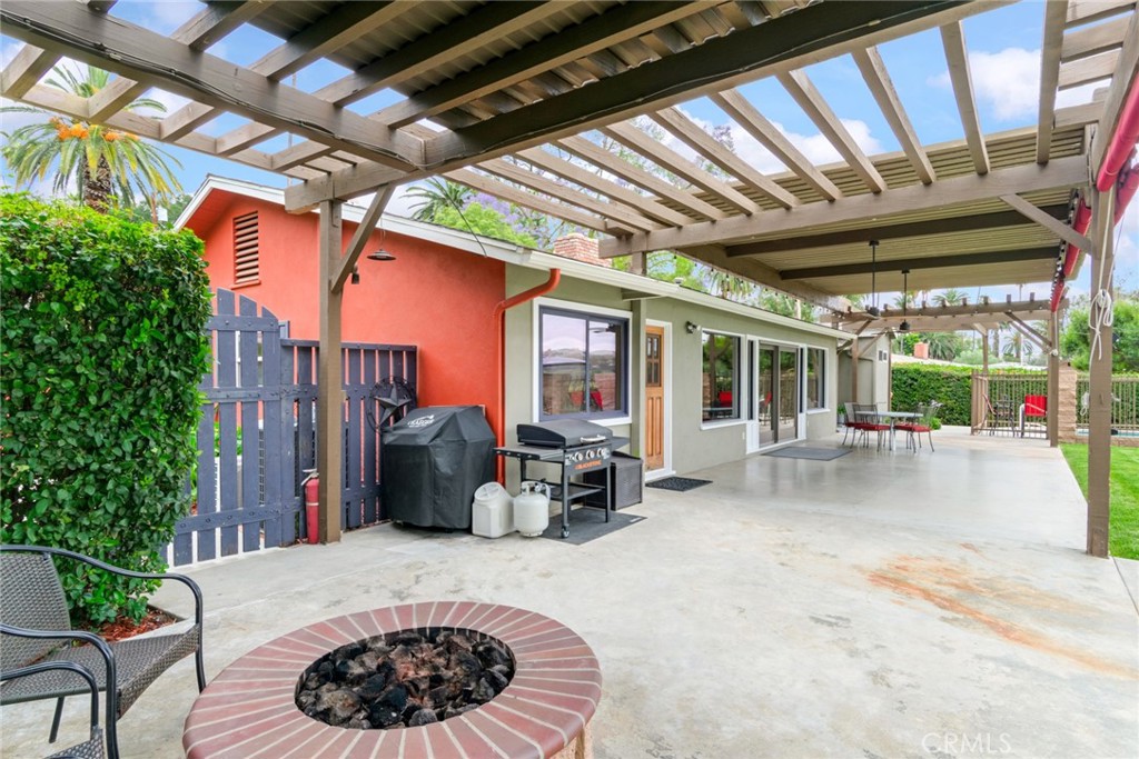 2886 McAllister Street Riverside, CA 92503 - Photo 30 of 47