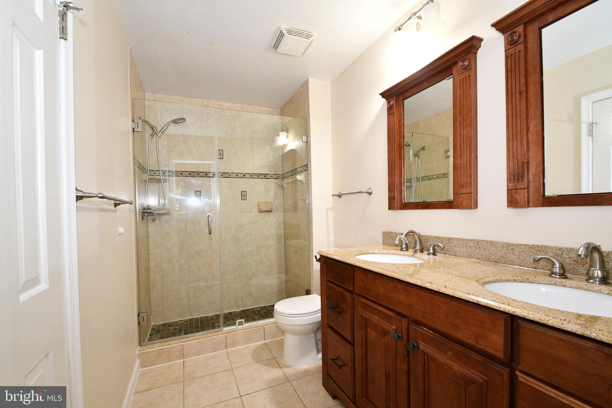 15916 Marlington Drive Dumfries, VA 22025 - Photo 17 of 34 Primary Bathroom