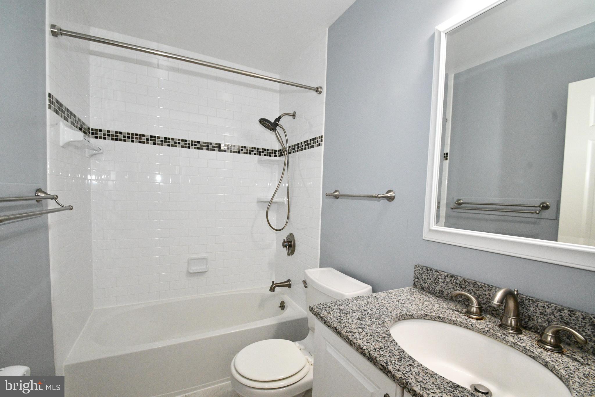 15916 Marlington Drive Dumfries, VA 22025 - Photo 18 of 34 Hall Full Bathroom