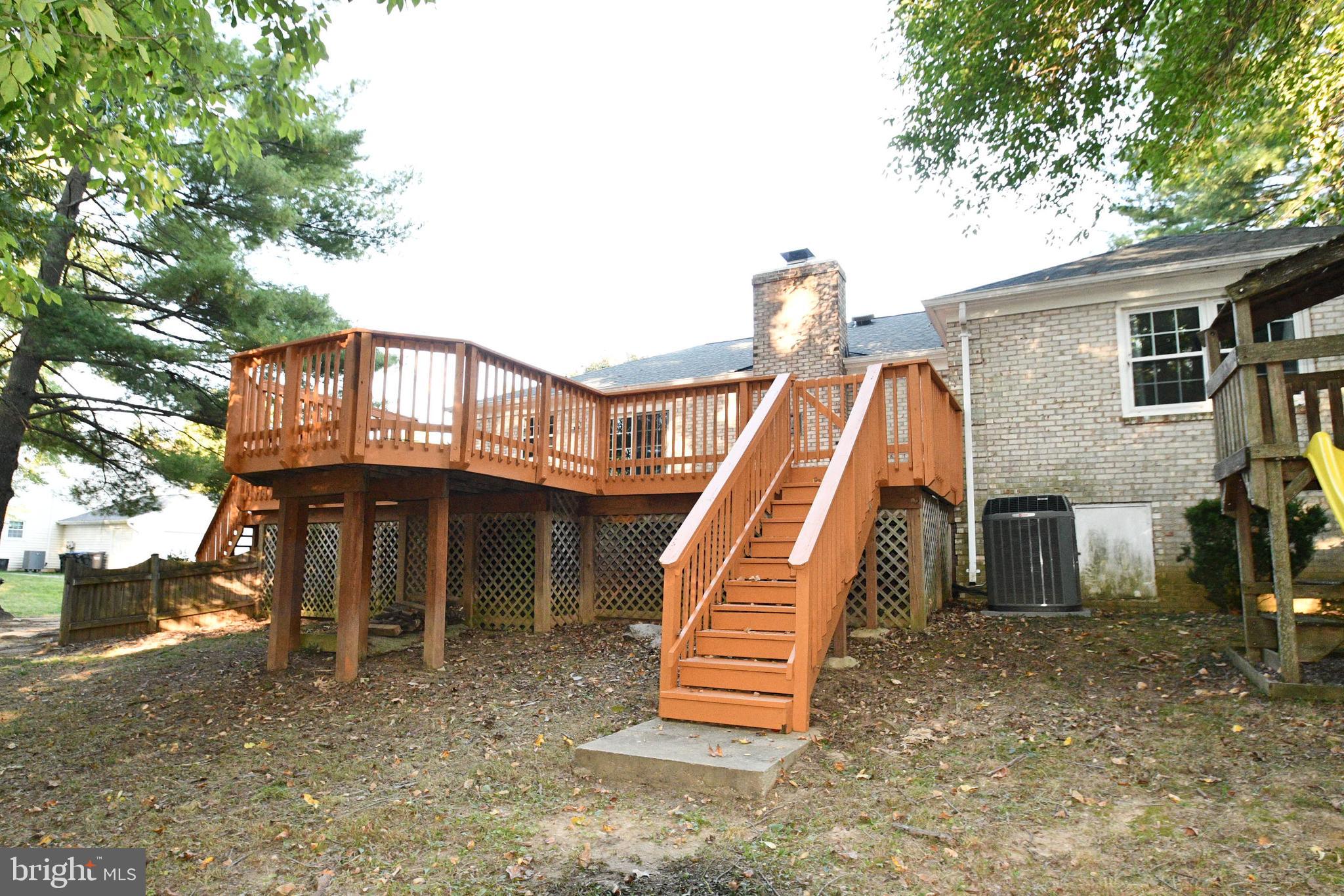 15916 Marlington Drive Dumfries, VA 22025 - Photo 30 of 34 Rear Deck