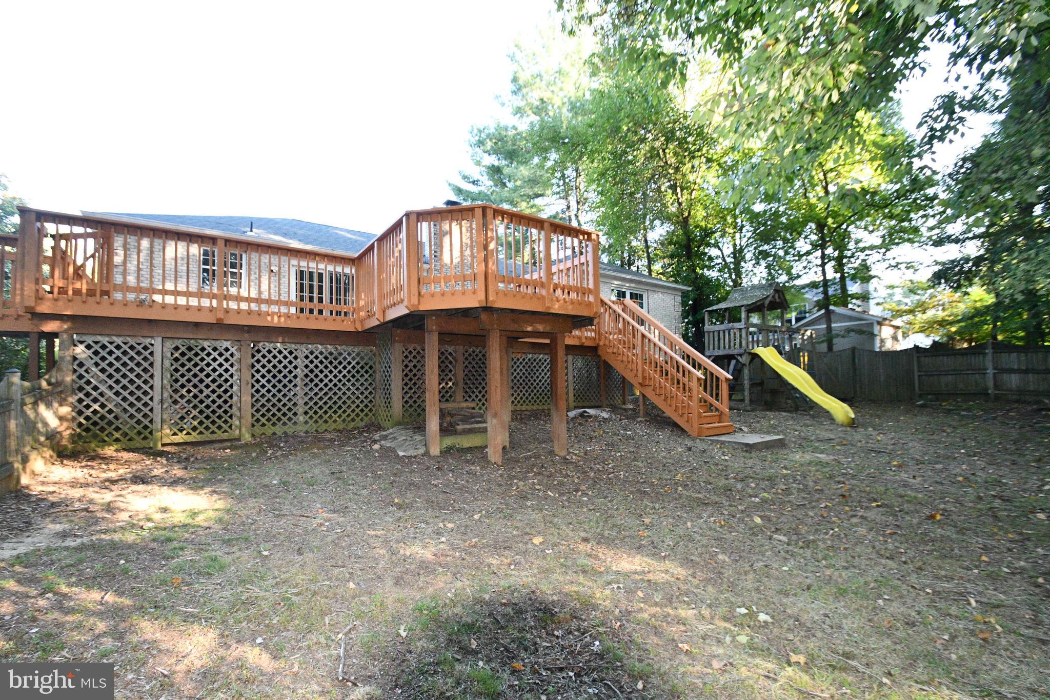 15916 Marlington Drive Dumfries, VA 22025 - Photo 31 of 34 Rear Deck
