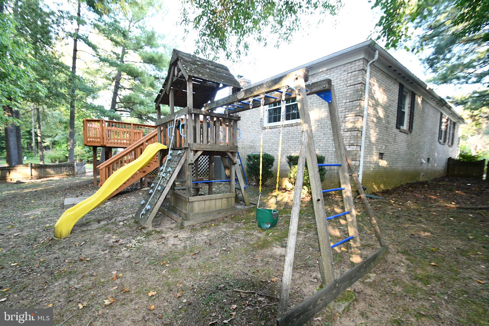 15916 Marlington Drive Dumfries, VA 22025 - Photo 34 of 34 Backyard playset