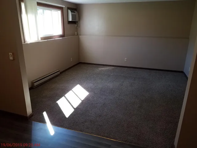 $335,000 | 1040 Terrace Drive, Unit 1042, Onalaska, WI 54650