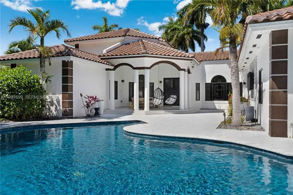 $1,950,000 | 16255 Southwest 82nd Avenue, Palmetto Bay, FL 33157
