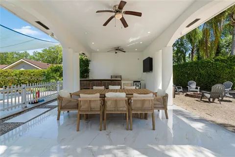 $1,950,000 | 16255 Southwest 82nd Avenue, Palmetto Bay, FL 33157