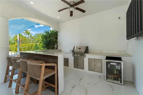 $1,950,000 | 16255 Southwest 82nd Avenue, Palmetto Bay, FL 33157