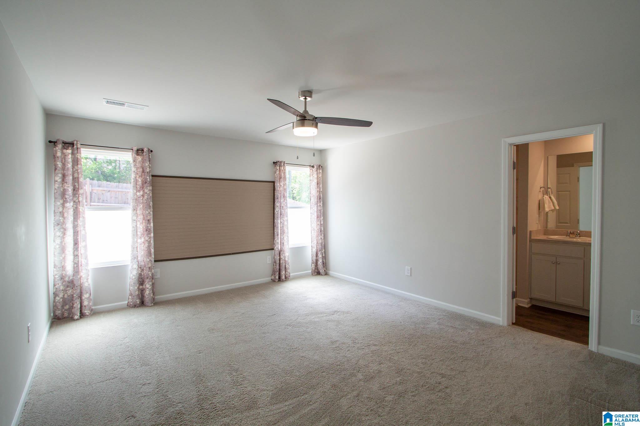188 Coleman Way Calera, AL 35040 - Photo 13 of 34