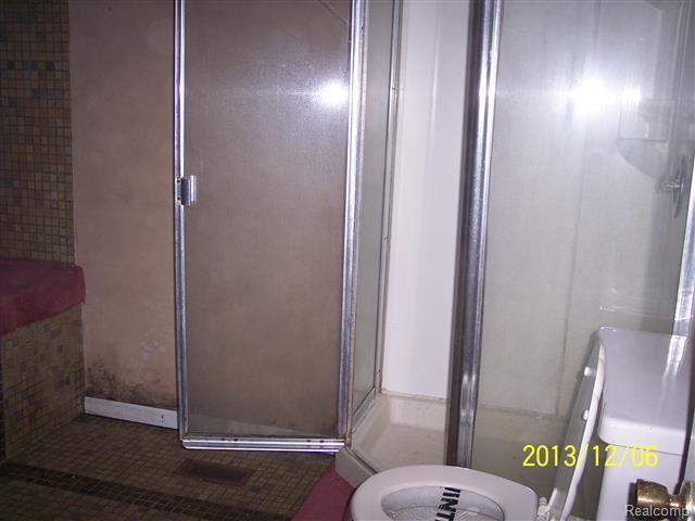 5770 Cobb Road Lapeer, MI 48446 - Photo 7 of 16 bath.jpg