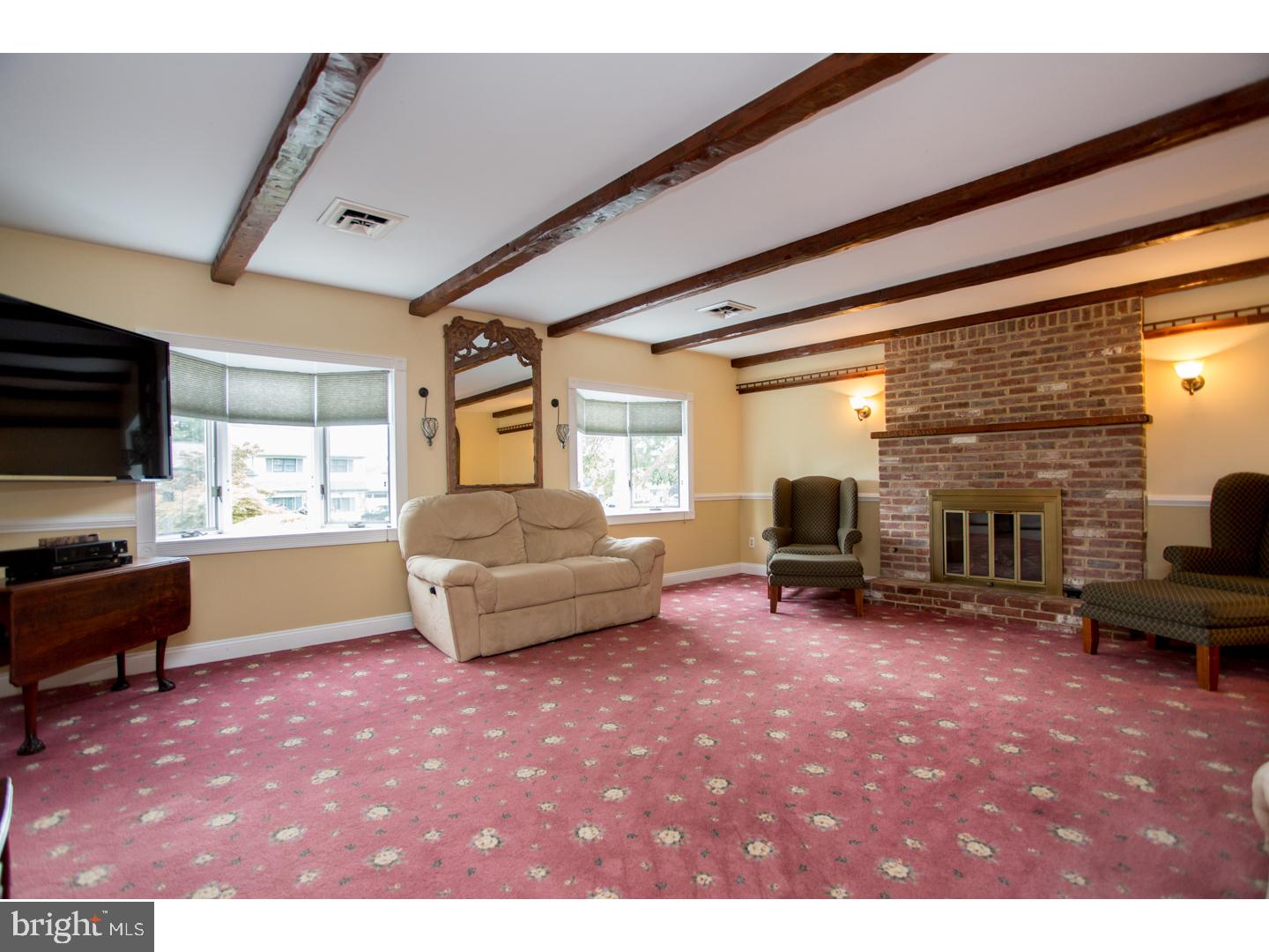 983 Howard Road Warminster, PA 18974 - Photo 5 of 25 Gallery Image 5