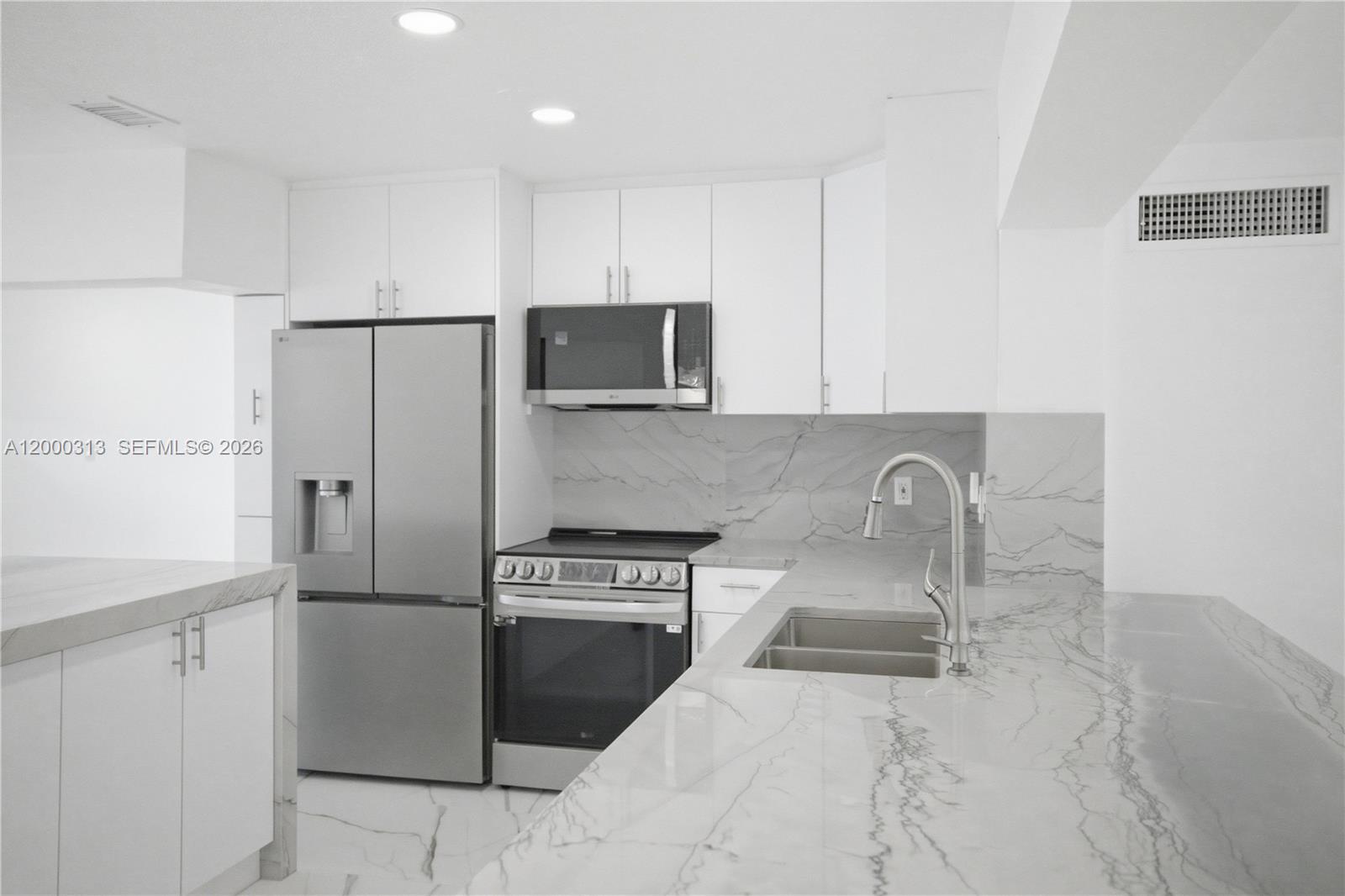 7051 Southwest 29th Street Miramar, FL 33023 - Photo 16 of 22
