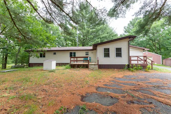 $144,900 | 2102 Maple Street, Friendship, WI 53934