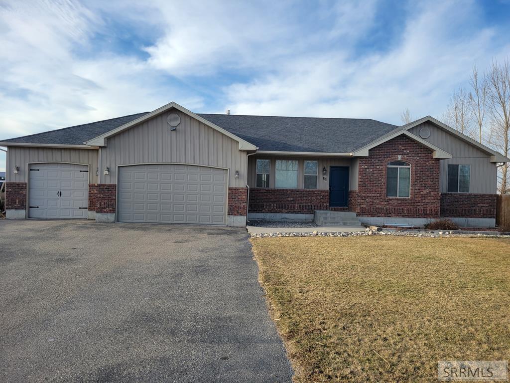 83 North Cambridge Drive Rigby, ID 83442 - Photo 1 of 45 Main View