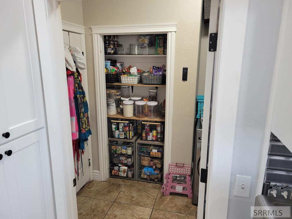 83 North Cambridge Drive Rigby, ID 83442 - Photo 11 of 45 PANTRY