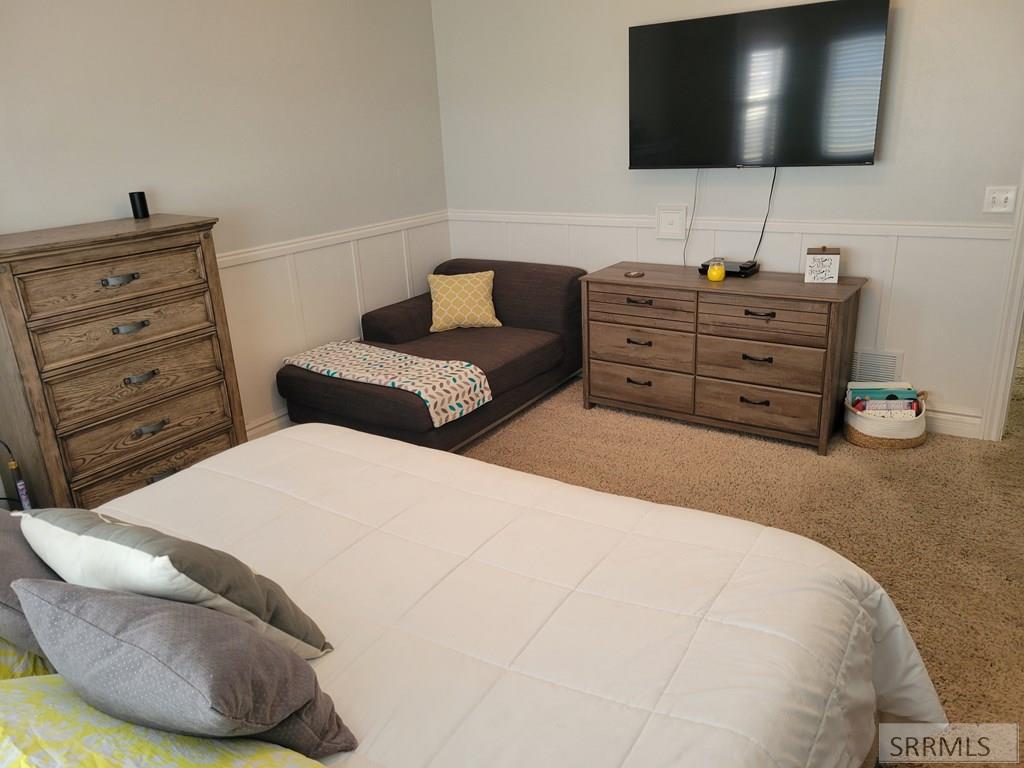 83 North Cambridge Drive Rigby, ID 83442 - Photo 18 of 45 MASTER BEDROOM