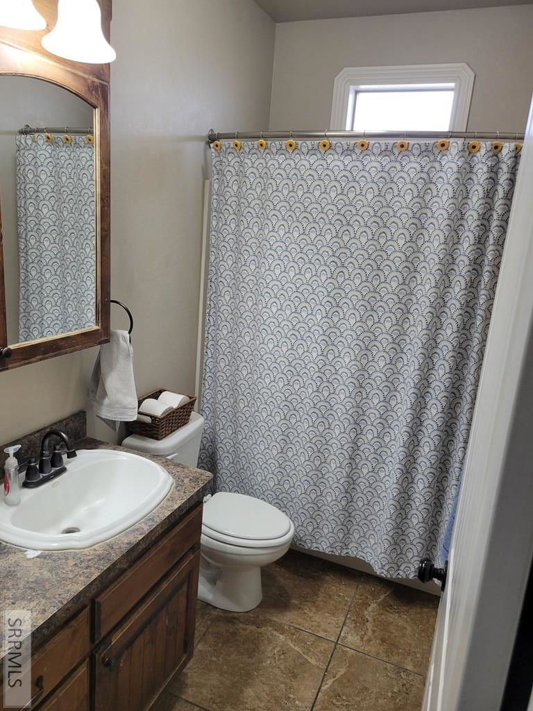 83 North Cambridge Drive Rigby, ID 83442 - Photo 28 of 45 MAIN FLOOR BATHROOM