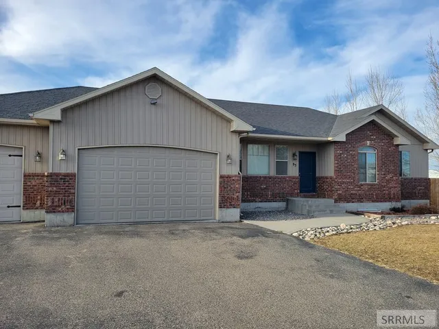 $575,000 | 83 North Cambridge Drive, Rigby, ID 83442