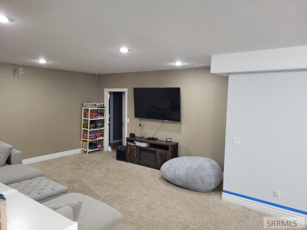 83 North Cambridge Drive Rigby, ID 83442 - Photo 31 of 45 FAMILY ROOM