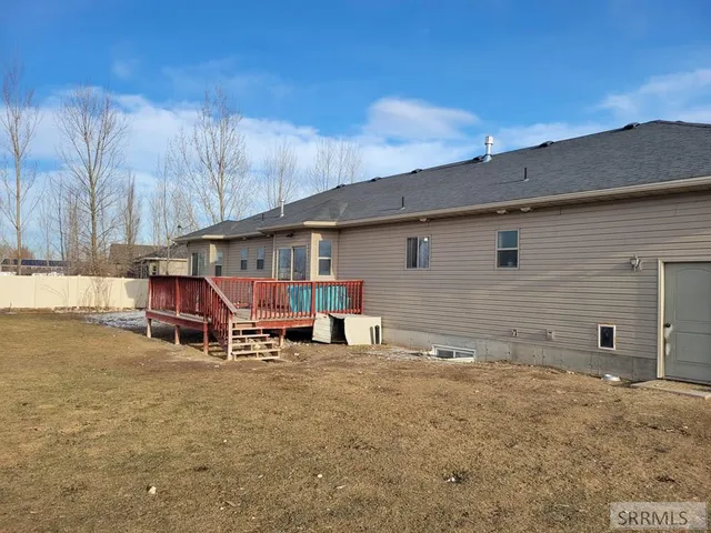 $575,000 | 83 North Cambridge Drive, Rigby, ID 83442