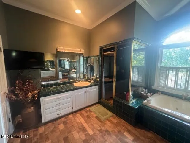 $349,000 | 35 Oakhurst Drive, Natchez, MS 39120