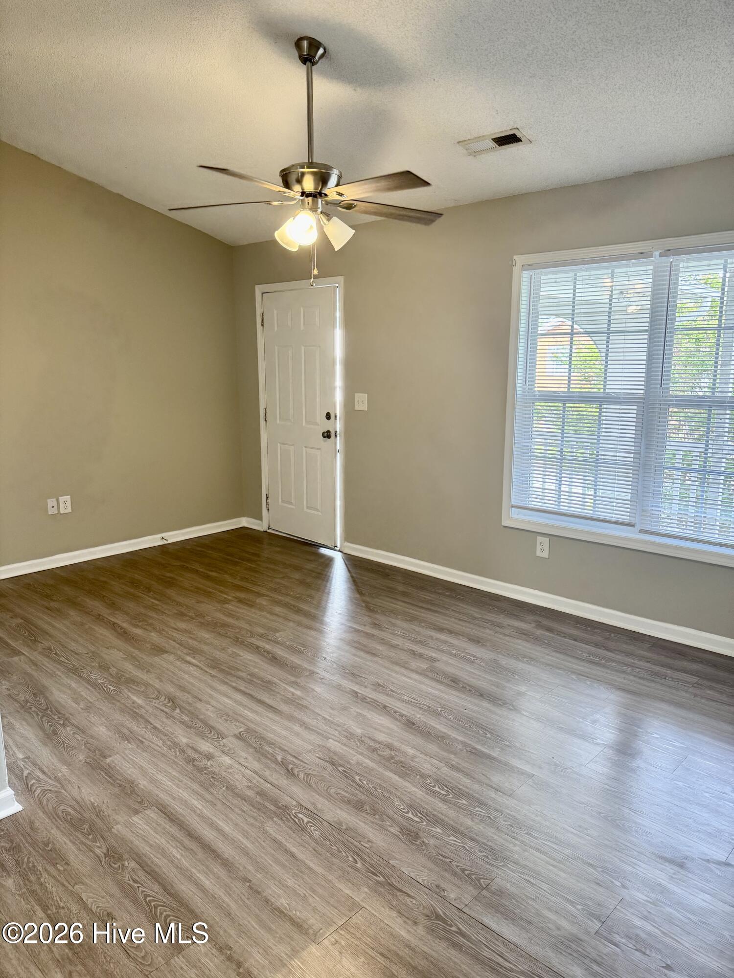 3001 MacGregor Downs Road, Unit 202 Greenville, NC 27834 - Photo 2 of 11 IMG_1570