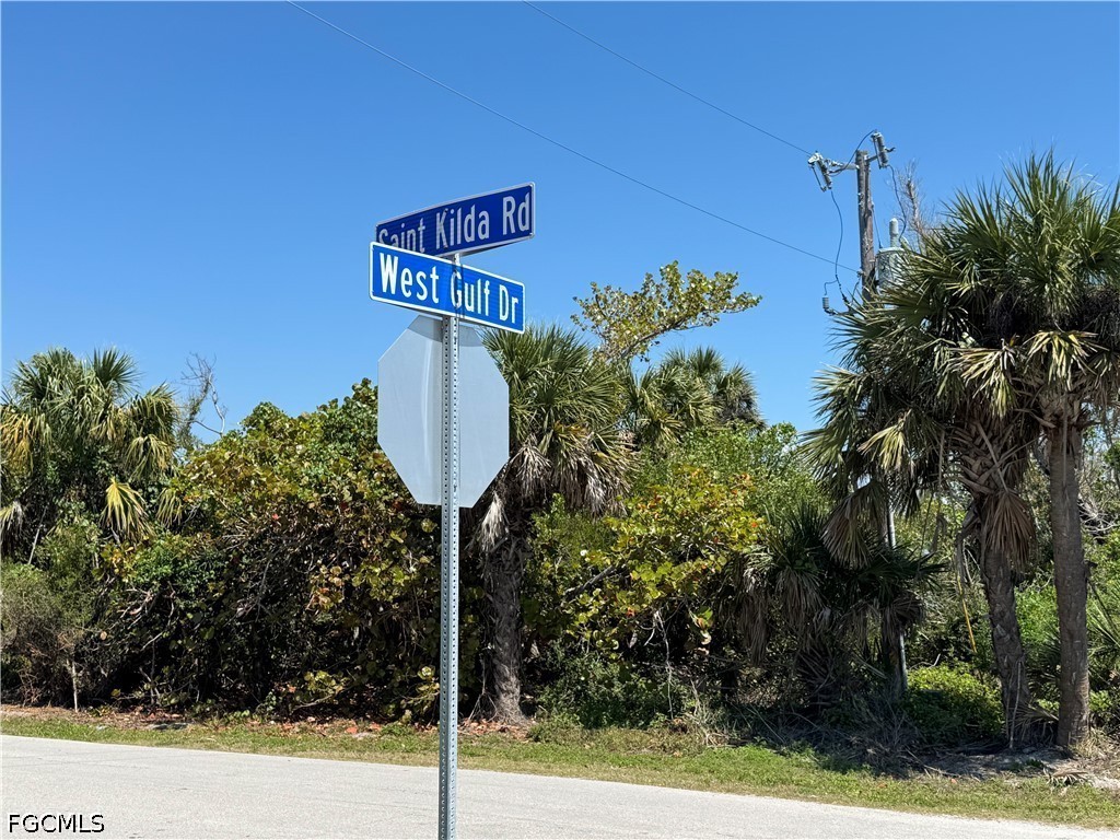 3324 St Kilda Road Sanibel, FL 33957 - Photo 21 of 23