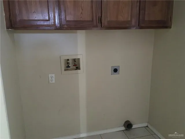 a bathroom with a toilet