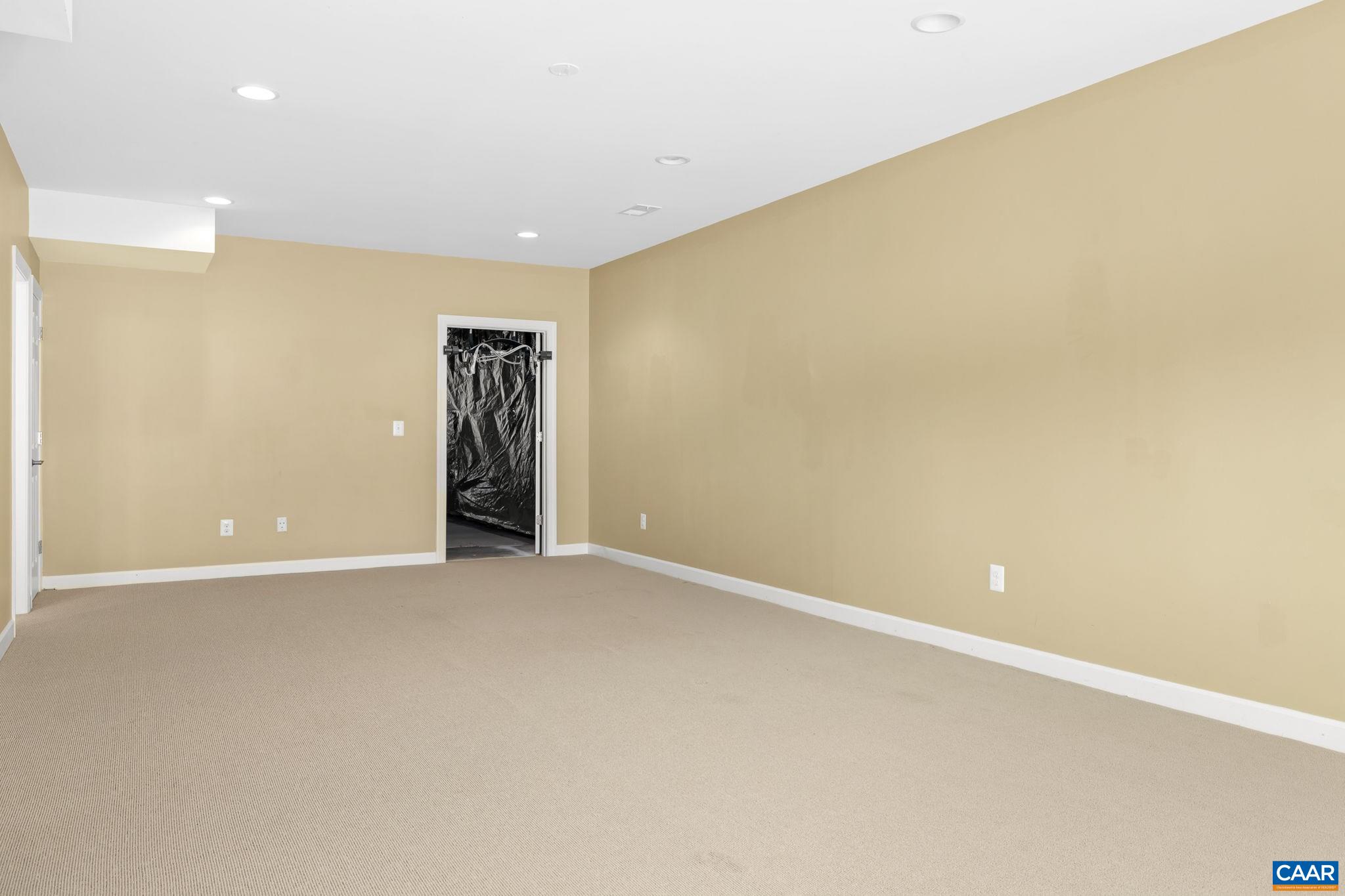 212 Wexford Ridge Road Ruckersville, VA 22968 - Photo 60 of 73 a view of an empty room