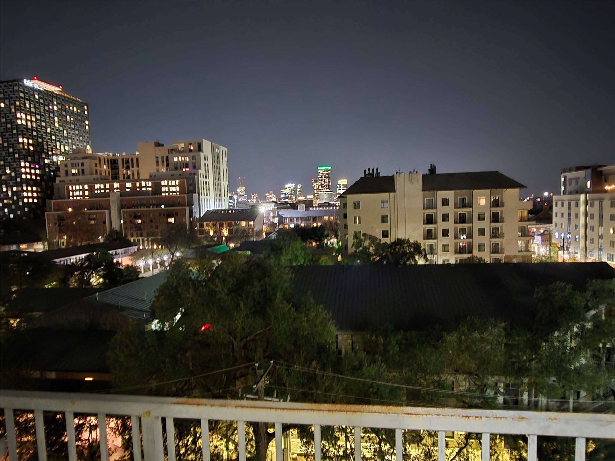 910 West 25th Street, Unit 607 Austin, TX 78705 - Photo 17 of 19 City view with a view of city lights