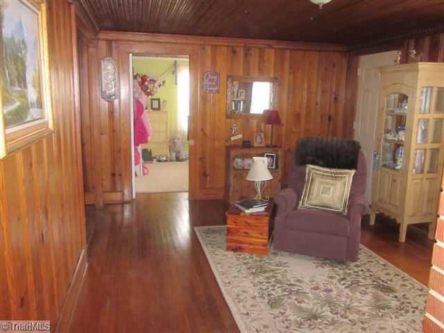2470 Ashland Road Ruffin, NC 27326 - Photo 7 of 16 Living Room.