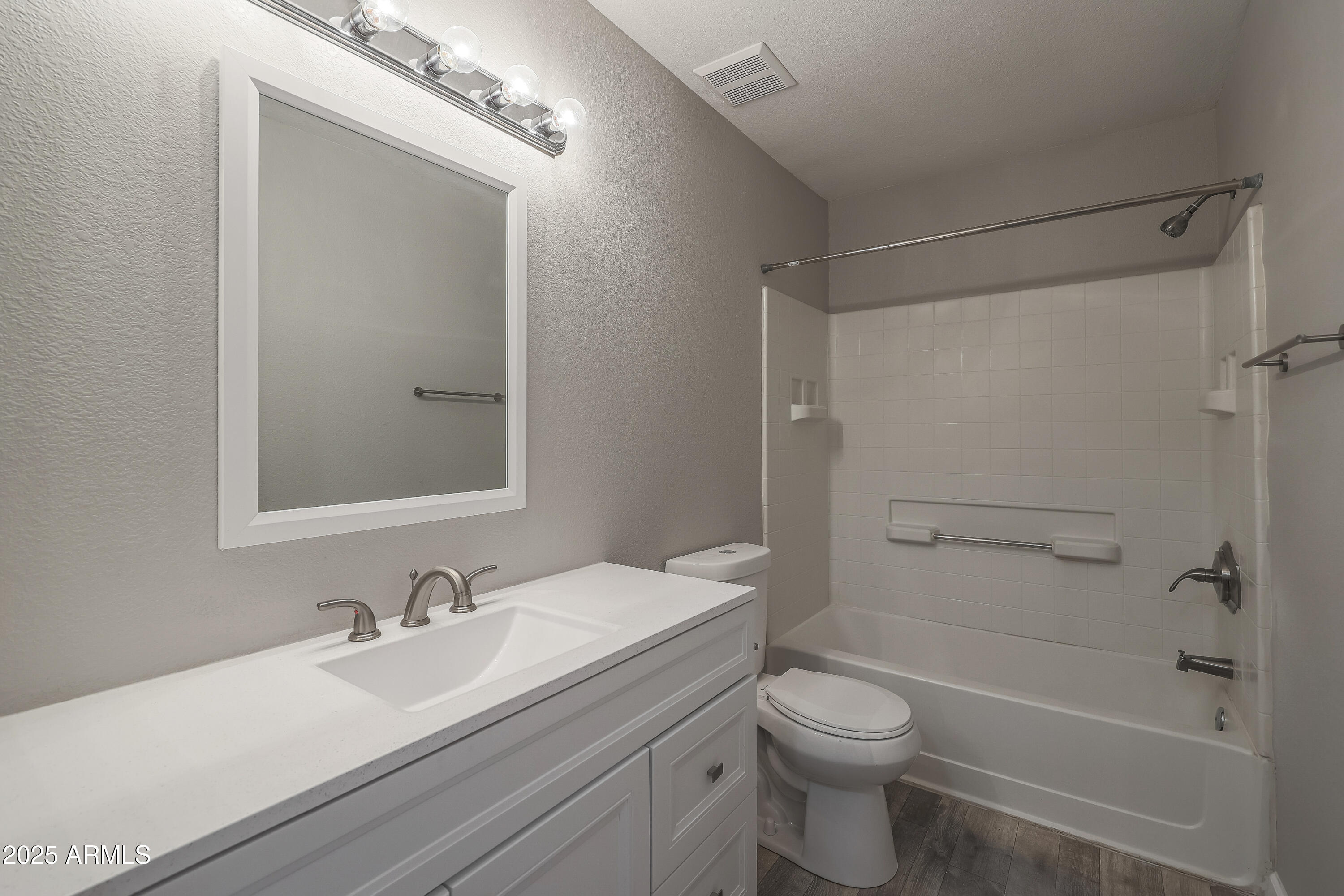 16033 North 25th Street, Unit 214 Phoenix, AZ 85032 - Photo 14 of 20 4I4A2288