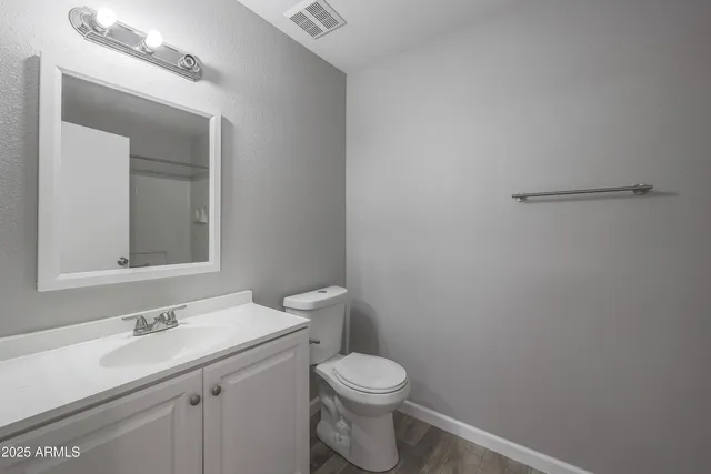 $1,545 | 16033 North 25th Street, Unit 214, Phoenix, AZ 85032